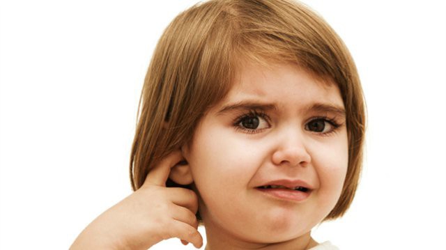 Fül-cseppek a fülfeszüléssel. A füldugulások okai és kezelése
